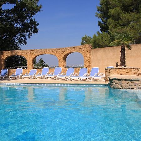 Pousterle De Sabran - Piscine & Hammam Apartment Exterior photo