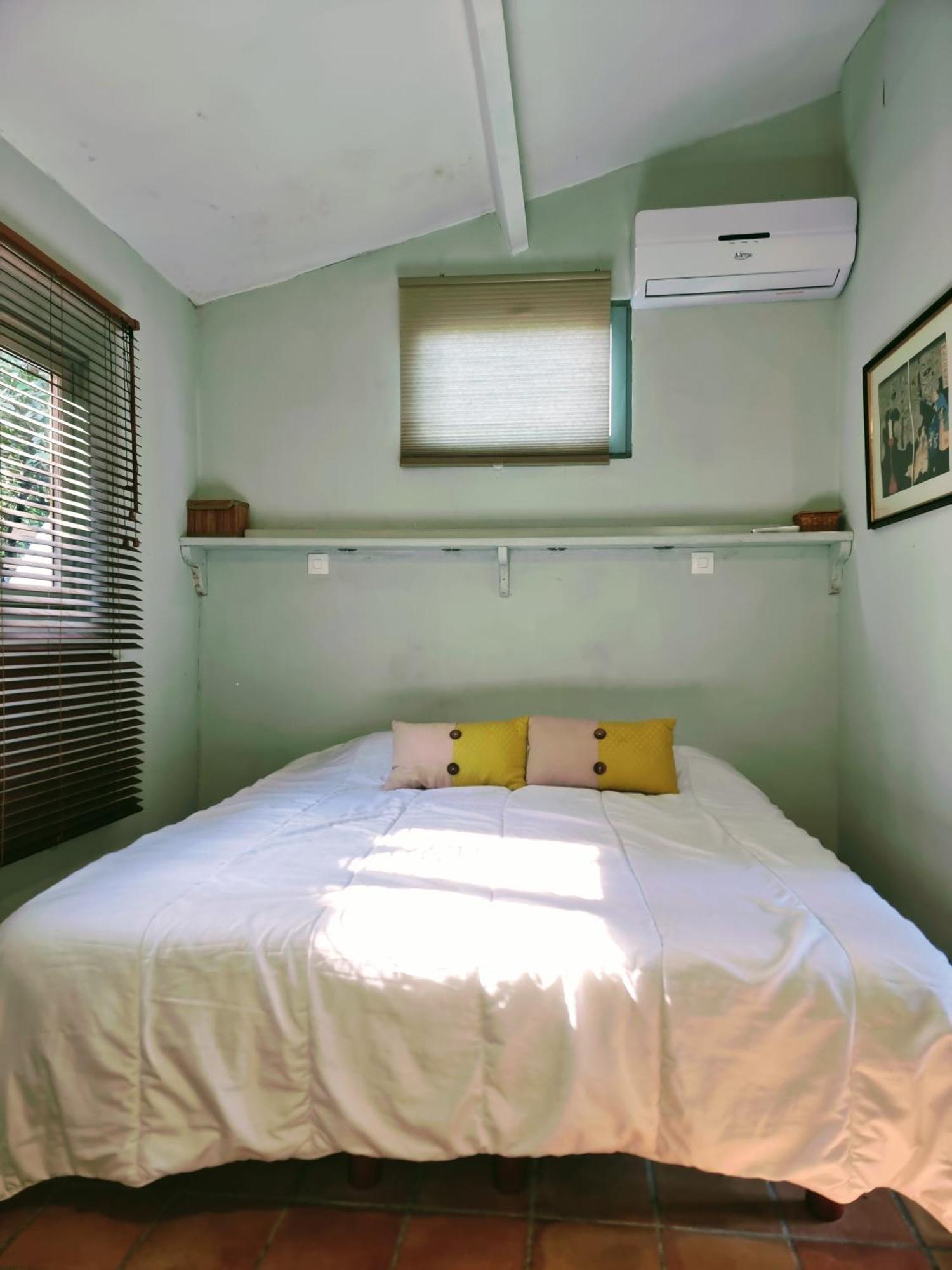 Pousterle De Sabran - Piscine & Hammam Apartment Room photo