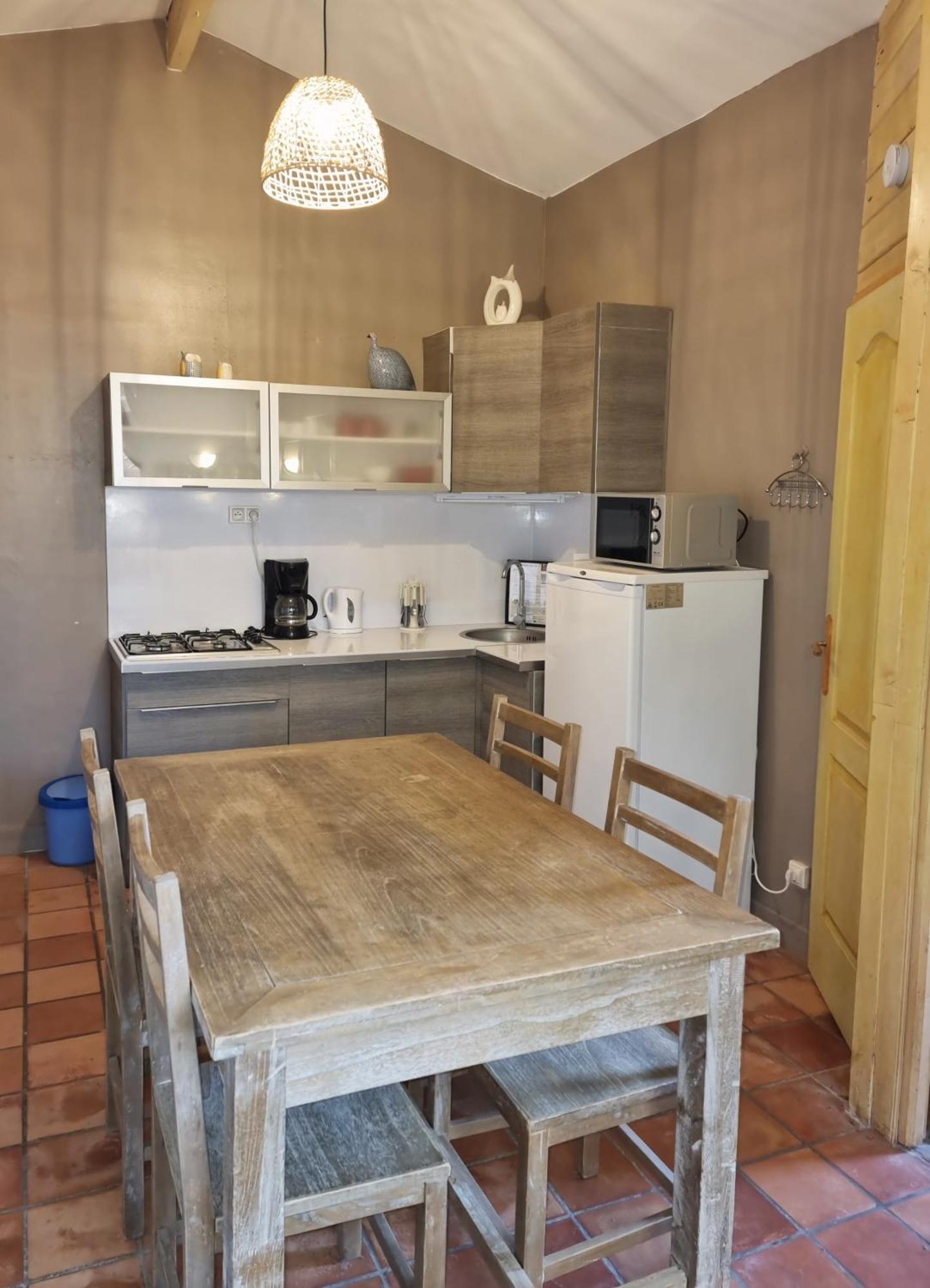 Pousterle De Sabran - Piscine & Hammam Apartment Room photo