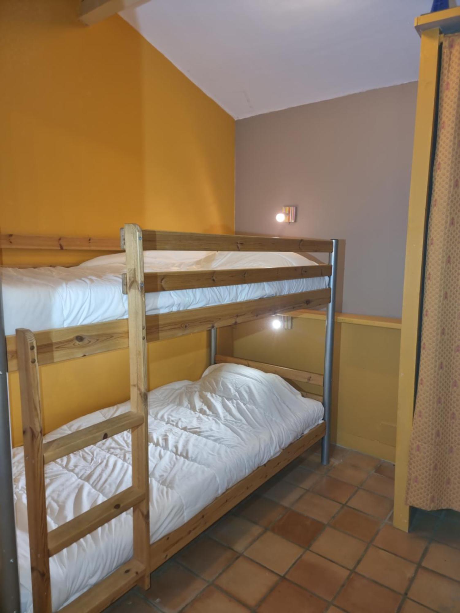 Pousterle De Sabran - Piscine & Hammam Apartment Room photo