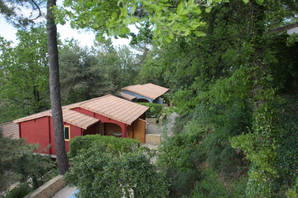 Pousterle De Sabran - Piscine & Hammam Apartment Exterior photo